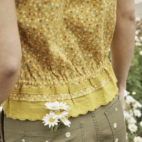 Toad&Co Manzana Ruffle Tank Top XL in Pollen Small Floral Print - Picture 4 of 9